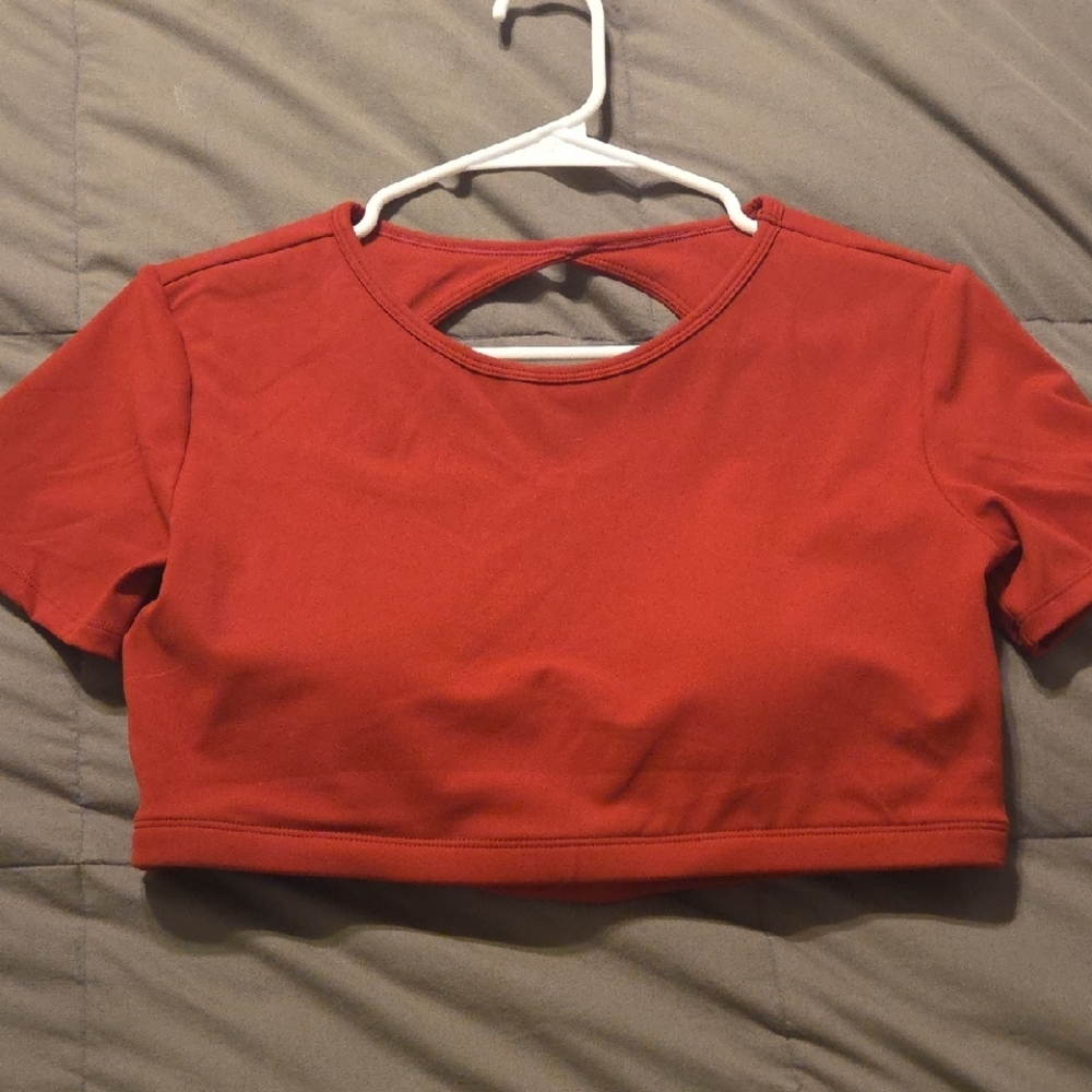 Open Back Red Short Sleeve Crop Top